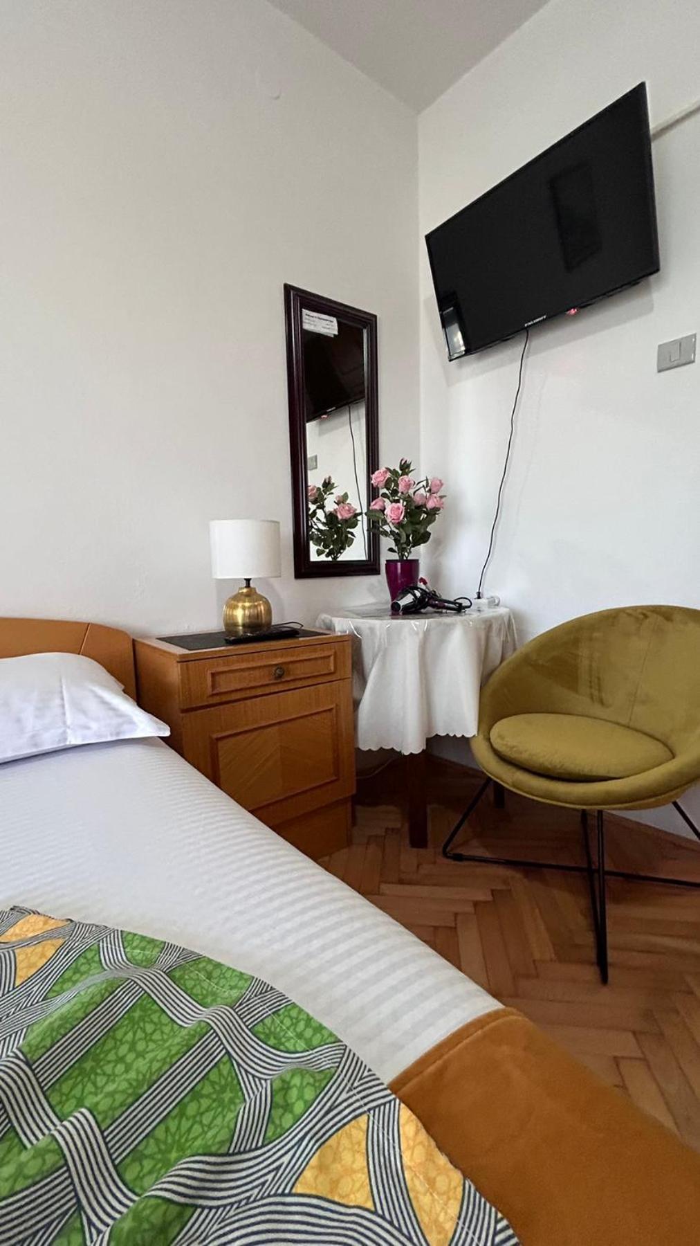 Apartments Gazi Ulcinj Ngoại thất bức ảnh